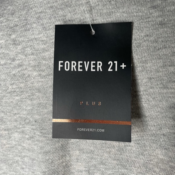 Crop top pullover sweatshirt Bedazzled Lips Kiss - Picture 10 of 10